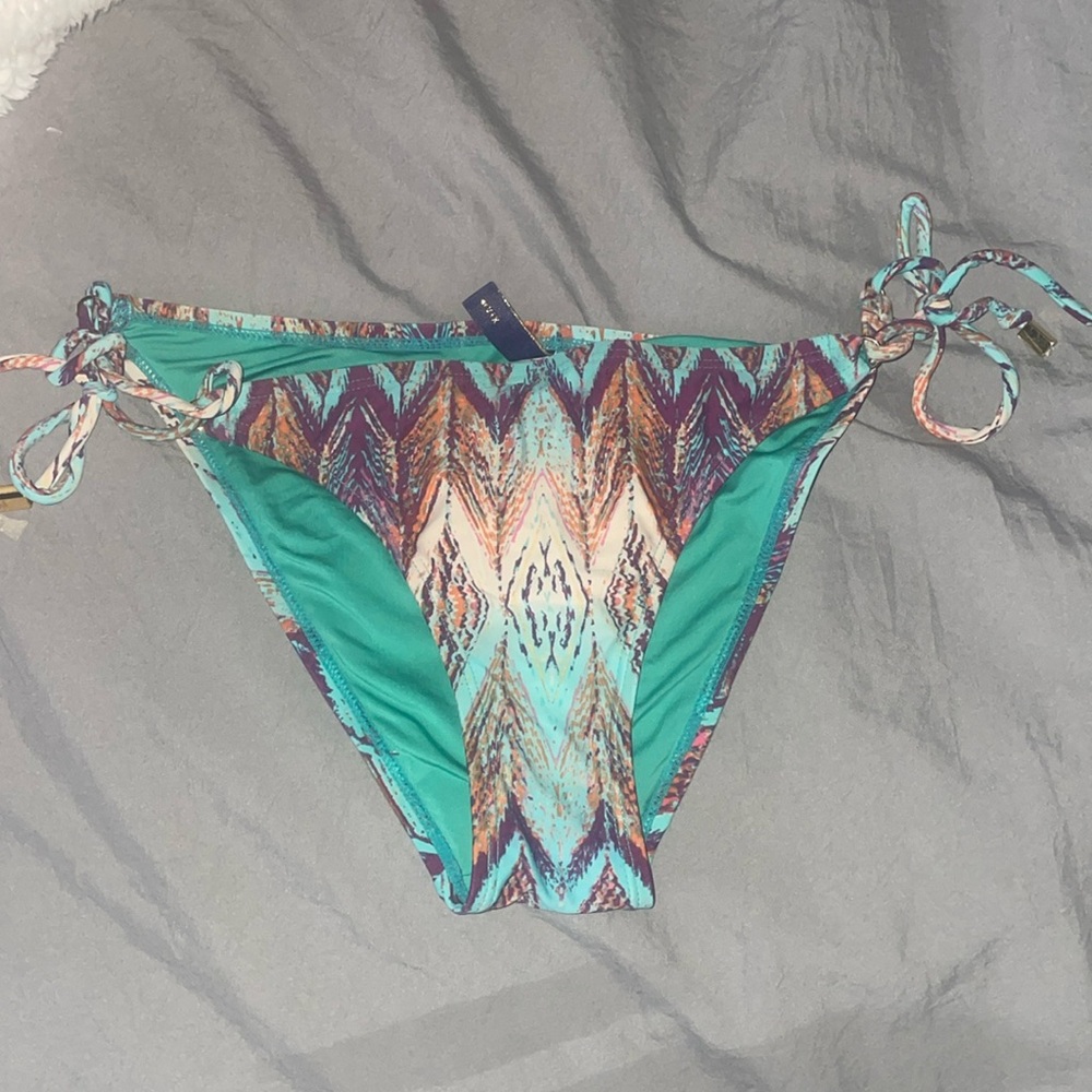 NWOT bikini bottoms